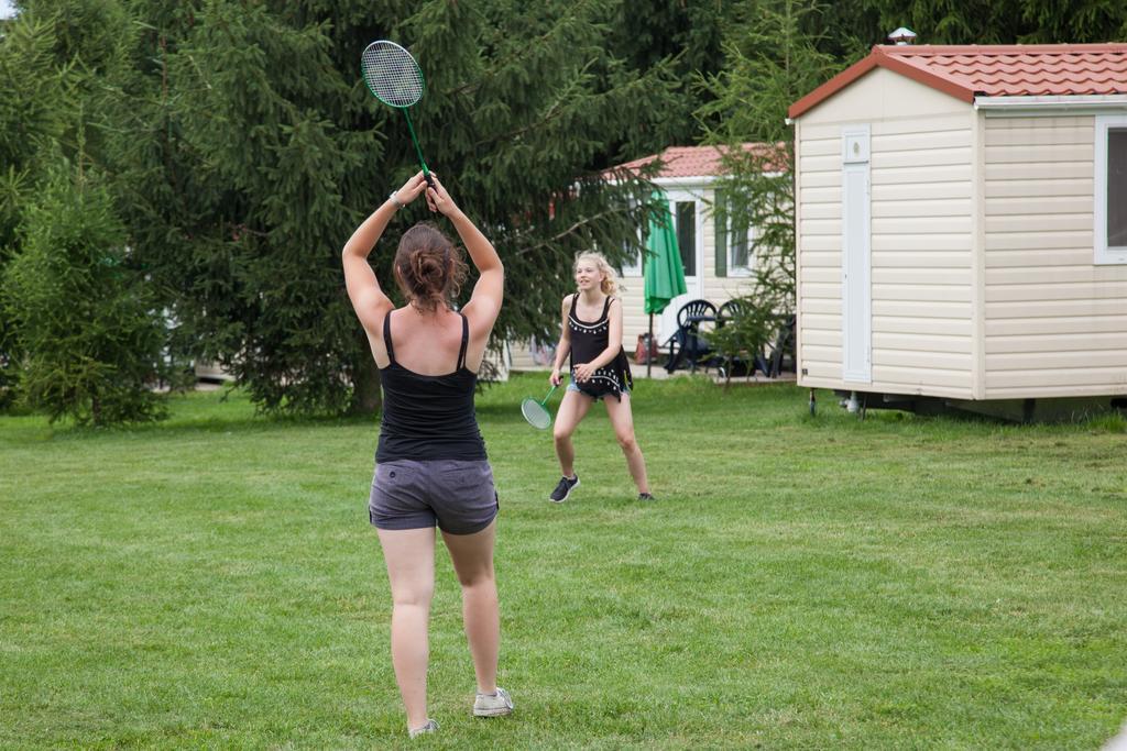 Camping 2000 Januv Dul Exterior foto